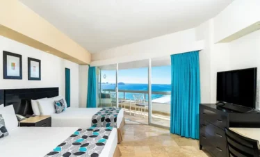 Krystal Ixtapa