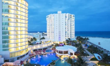 Krystal Cancún